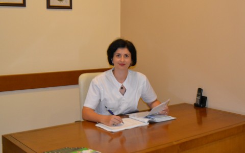Dr. Luput Corina